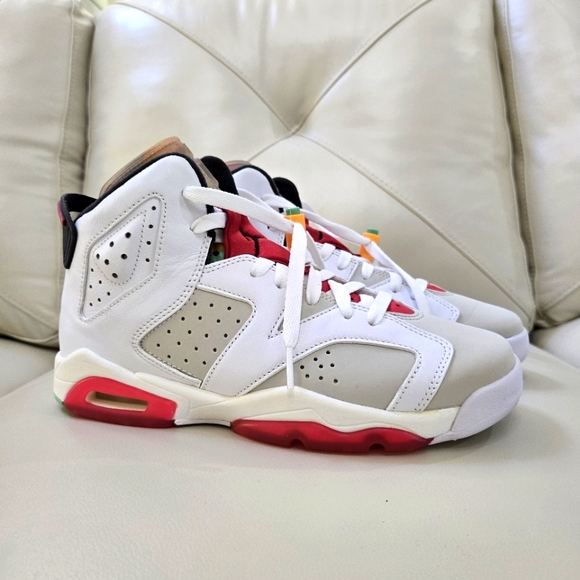 Jordan 6 Retro Hare (GS) size 6.5Y / Women's Size 8 - Picture 1 of 8